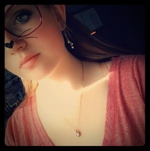 Meet your Posher, *Nobody's Purrfect